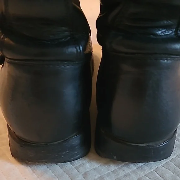 Frye Veronica Short Boots, Black, Women's Size 9 - Picture 5 of 8